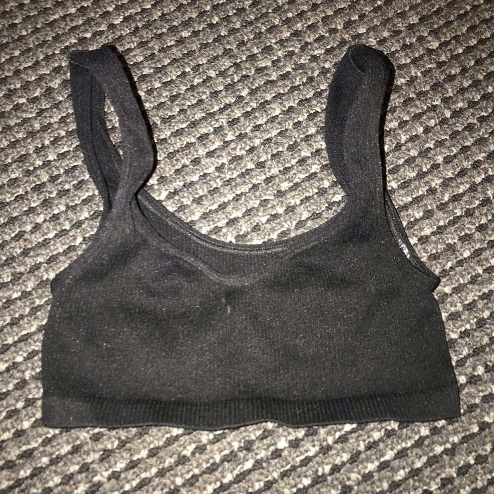 urban outfitters crop tank top bra